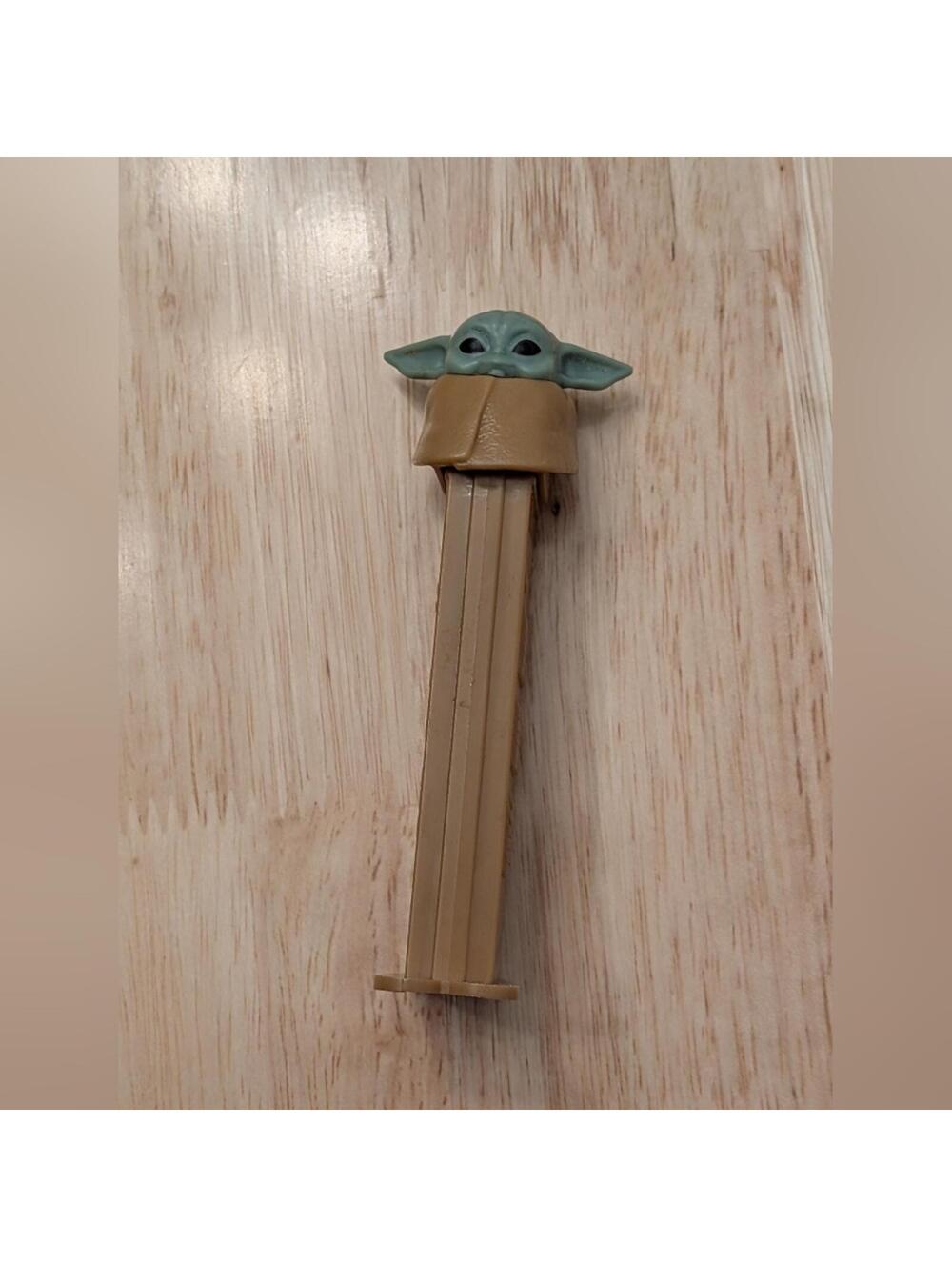 Baby Yoda Grogu Pez Dispenser Star Wars The Mandalorian Collectible